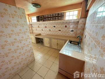4 Bedroom Townhouse for sale in Hat Yai, Songkhla