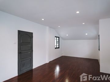 2 Bedroom House for sale in Lat Sawai, Pathum Thani