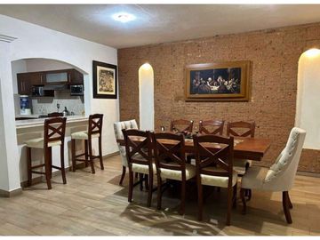 Casa en venta grande con alberca en San Juan Del Río 7 habitaciones 5