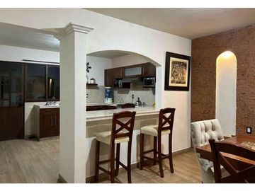Casa en venta grande con alberca en San Juan Del Río 7 habitaciones 5