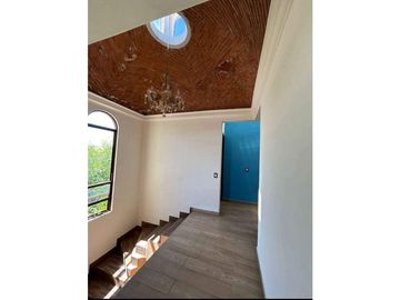 Casa en venta grande con alberca en San Juan Del Río 7 habitaciones 5