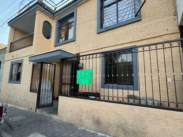 Casa en venta en Atemajac del Valle- Nicolás Bravo 2
