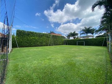 Hermosa finca amoblada de 2.900m2 en venta Rozo Palmira Valle Colombia