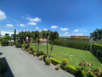 Hermosa finca amoblada de 2.900m2 en venta Rozo Palmira Valle Colombia