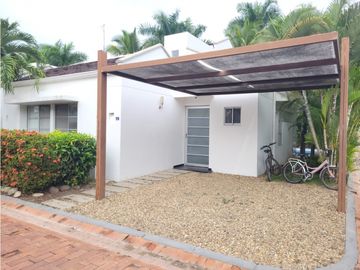 VENTA HERMOSA CASA CAMPESTRE RICAURTE CUNDINAMARCA