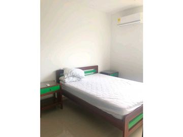 Apartamento en venta o arriendo en la castellana