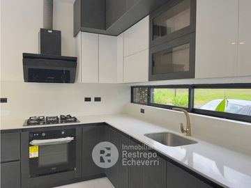 Casa en conjunto, en venta, para estrenar, Palestina