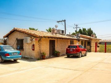 Se vende Bodega en Tecate, Baja California