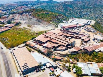 Se vende Bodega en Tecate, Baja California