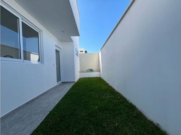 Casa en venta en San Juan Del Río en Santuaria 4 habitaciones