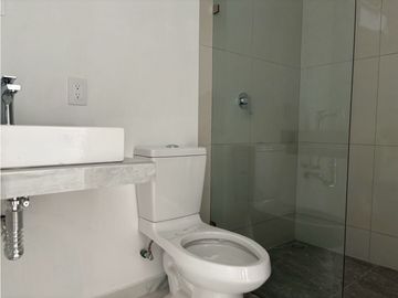 Casa en venta en San Juan Del Río en Santuaria 4 habitaciones