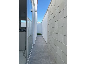 Casa en venta en San Juan Del Río en Santuaria 4 habitaciones