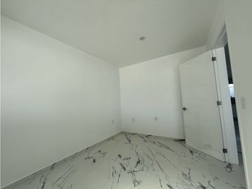 Casa en venta en San Juan Del Río en Santuaria 4 habitaciones