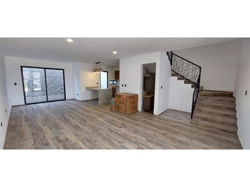Casas nuevas en venta en Fraccionamiento Monterreal