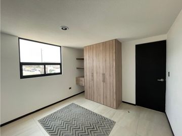 Casa En Venta Zona Lomas Del Valle, CU, 10 MIN BUAP