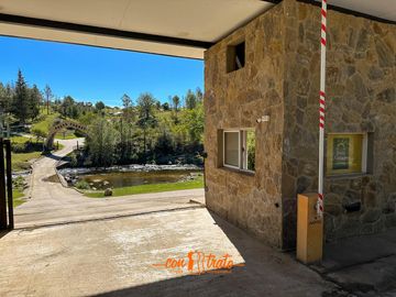 Vendo exclusivo Apart en Posta Carreta - Santa Rosa De Calamuchita