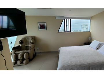 En venta lujoso departamento en edf. Poseidón en Manta Ecuador.