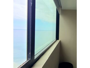 En venta lujoso departamento en edf. Poseidón en Manta Ecuador.