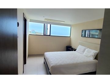 En venta lujoso departamento en edf. Poseidón en Manta Ecuador.
