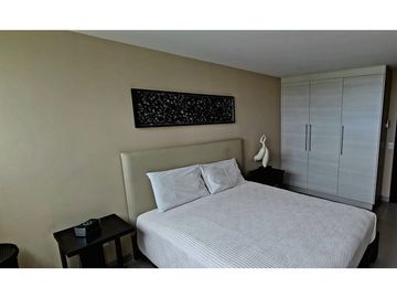 En venta lujoso departamento en edf. Poseidón en Manta Ecuador.