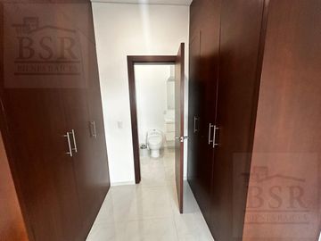 CASA EN VENTA EN RESIDENCIAL LAS BARCENAS EN METEPEC