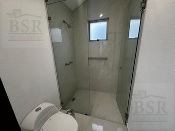 CASA EN VENTA EN RESIDENCIAL LAS BARCENAS EN METEPEC