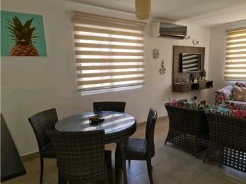 VENTA CASA  AMOBLADA 210m2 CORONADO NEGOCIABLE