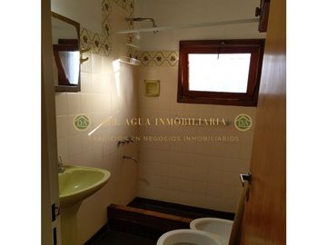 EN VENTA CASA EN EL BOLSON A 10 CUADRAS DE LA PLAZA PRINCIPAL CA-302