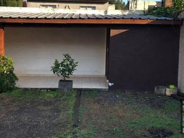 Chalet en venta en Castelar Sur