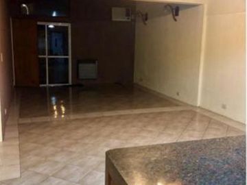 Chalet en venta en Castelar Sur