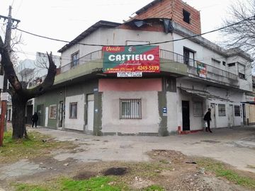 Departamento Tipo Casa en venta en Lanus Oeste