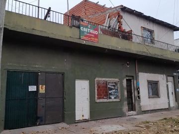 Departamento Tipo Casa en venta en Lanus Oeste