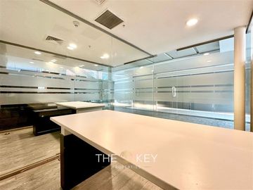 Oficina en Venta en Av. del Valle - Av. del Parque