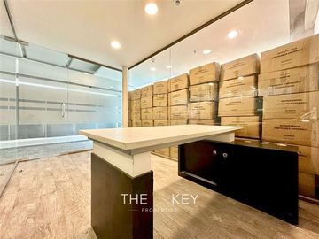Oficina en Venta en Av. del Valle - Av. del Parque