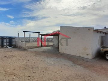 CASA A ORILLA DE PLAYA EN VENTA EN LAS BOCAS, SONORA.