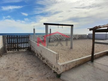 CASA A ORILLA DE PLAYA EN VENTA EN LAS BOCAS, SONORA.