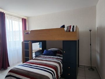 Departamento en venta sobre Boulevard Peña Flor, Albrerca, Seguridad