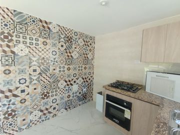Proyecto conjunto cerrado espectacular casa  20 de octubre - Via Bonda