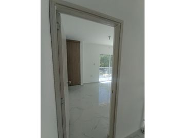 Proyecto conjunto cerrado espectacular casa  20 de octubre - Via Bonda