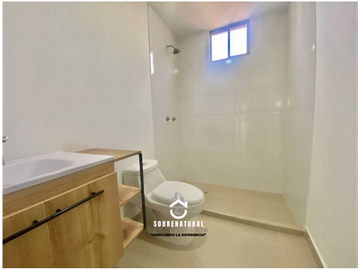 Venta de Amplio Apartamento en Piso 6, Rodadero.