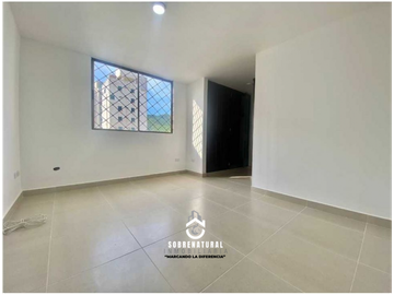 Venta de Amplio Apartamento en Piso 6, Rodadero.