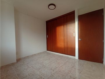 SE VENDE APARTAMENTO EN EL C.R COLSEGUROS EN CALI