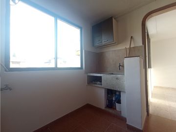 SE VENDE APARTAMENTO EN EL C.R COLSEGUROS EN CALI
