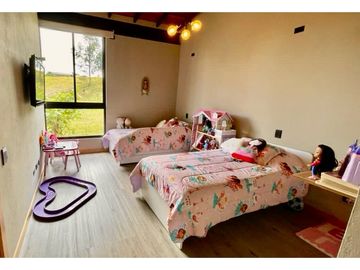 VENDO HERMOSA CASA EN MONTESERENO  REFUGIO CAMPESTRE EL RETIRO