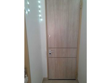 Acogedor apartamento en piso 8 con vista al mar, 91m2, los olivos