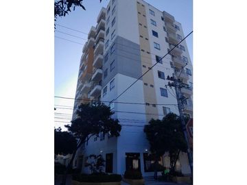 Acogedor apartamento en piso 8 con vista al mar, 91m2, los olivos