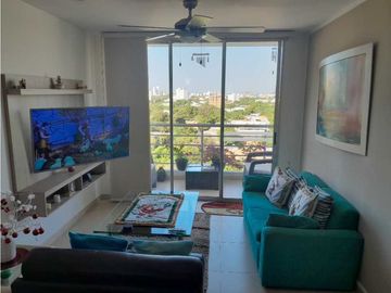 Acogedor apartamento en piso 8 con vista al mar, 91m2, los olivos