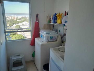 Acogedor apartamento en piso 8 con vista al mar, 91m2, los olivos