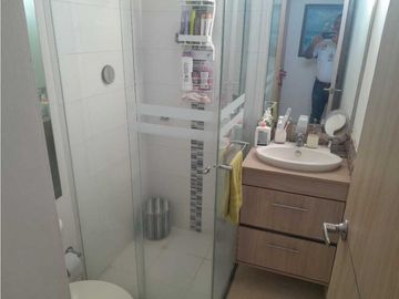 Acogedor apartamento en piso 8 con vista al mar, 91m2, los olivos
