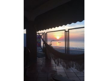Venta: Casa frente al mar en Farallón, Coclé